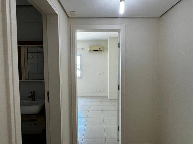 Apartamento para Venda em Palhoça - 5