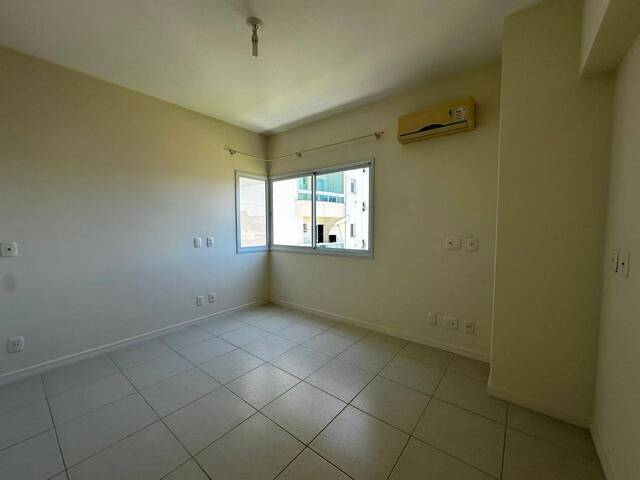 Apartamento para Venda em Palhoça - 4